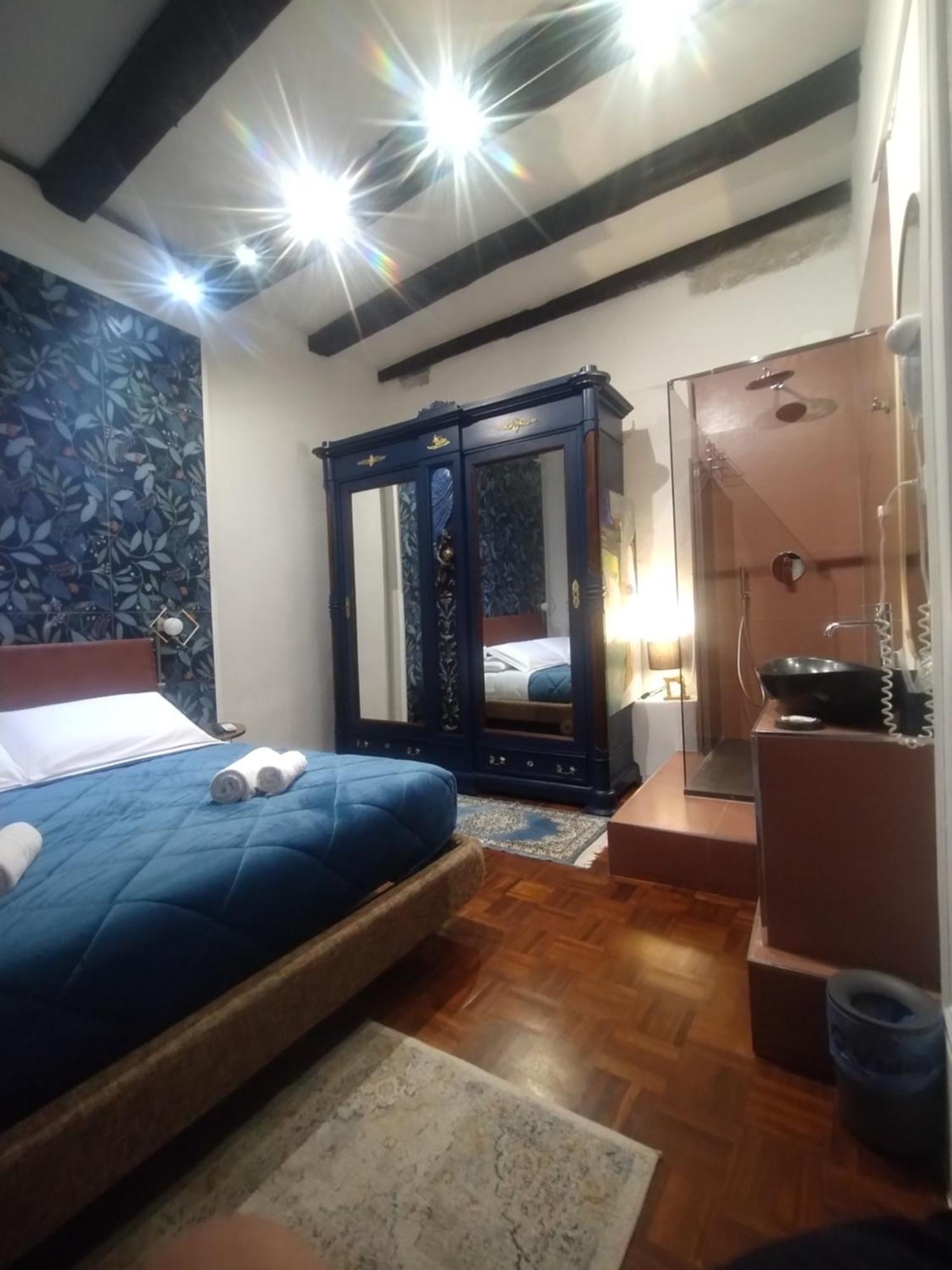 Plebiscito Suite Apartment Naples Exterior photo